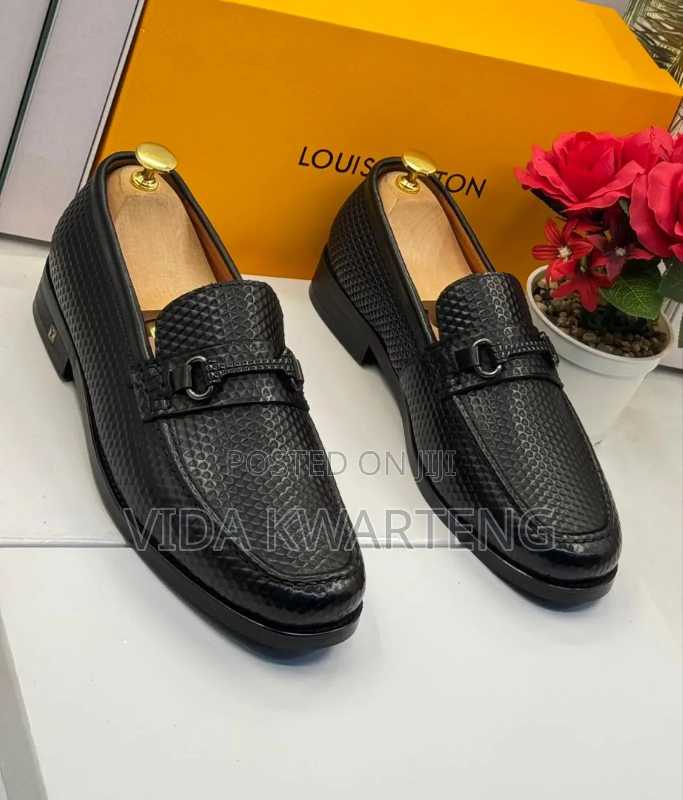Louis Vuitton Black Leather Shoes
