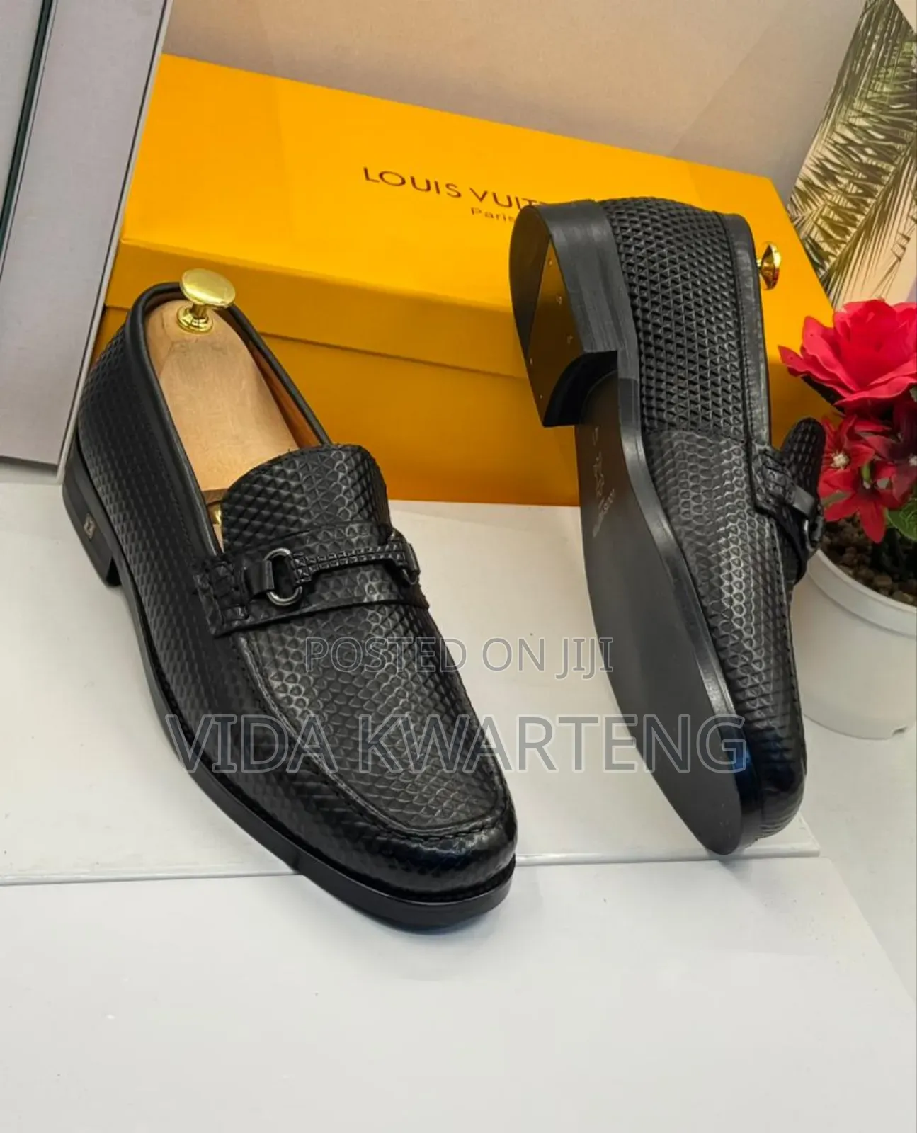 Louis Vuitton Black Leather Shoes