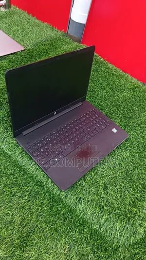 Laptop HP 15-Dw1197nia 4GB Intel Celeron HDD 500GB