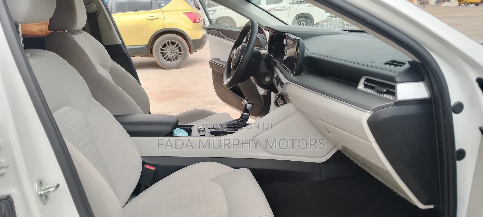 Kia K5 2022 White