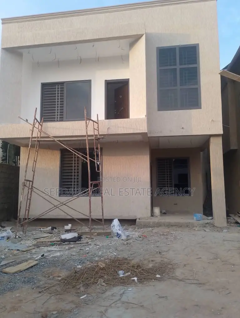 4bdrm Duplex in Pokuase for sale