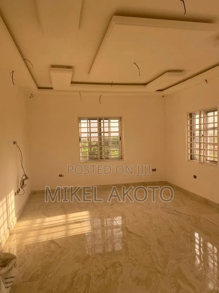 Mini Flat in Mascom, Agape for sale