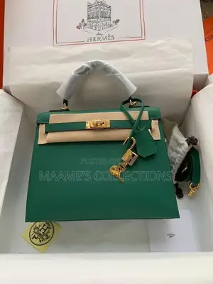 Original Hermes Ladies Handbag (Comes With A Box And A Long Strap )