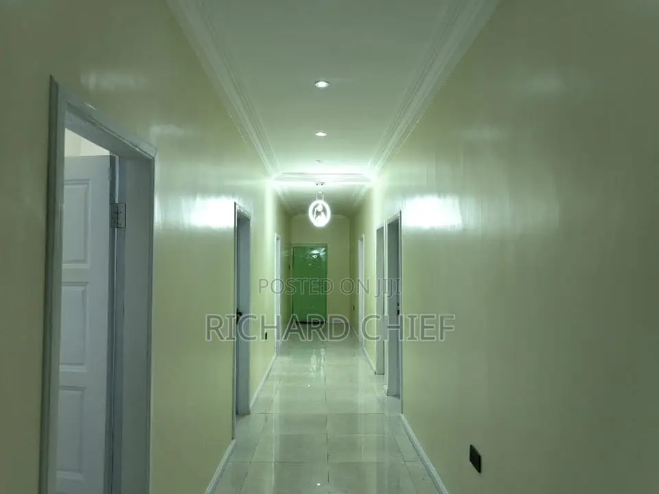 4bdrm House in Pokuase for sale