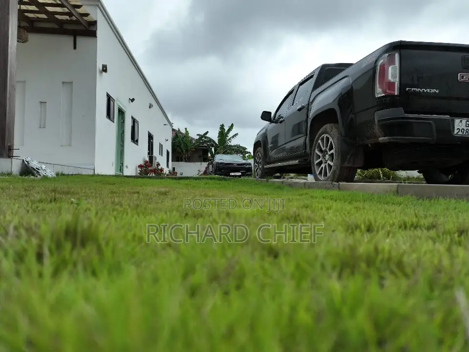 4bdrm House in Pokuase for sale
