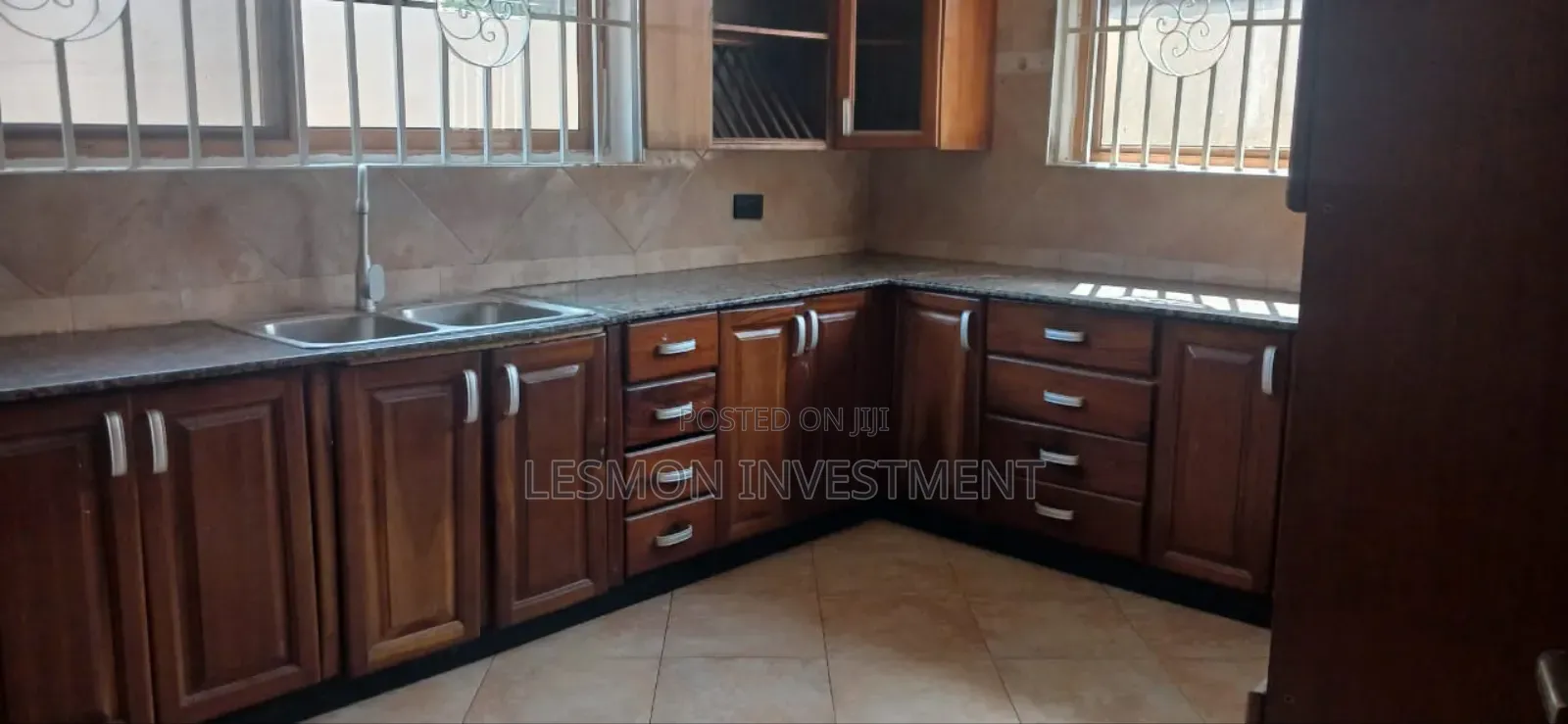 4bdrm House in Spintex for rent