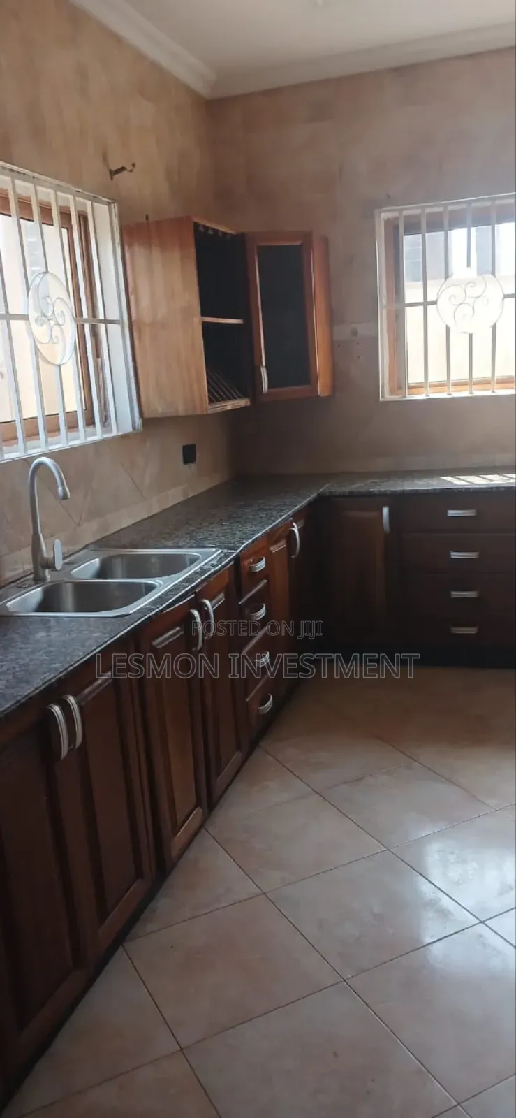 4bdrm House in Spintex for rent