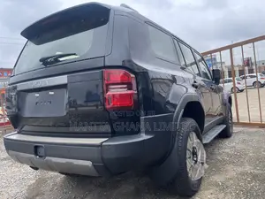 New Toyota Land Cruiser Prado 2.4 Petrol 2025 Black