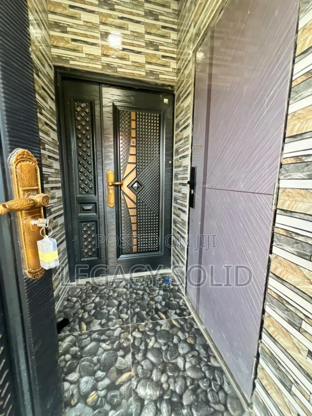 1bdrm Apartment in Legacy  Solid Real, Tseaddo for rent
