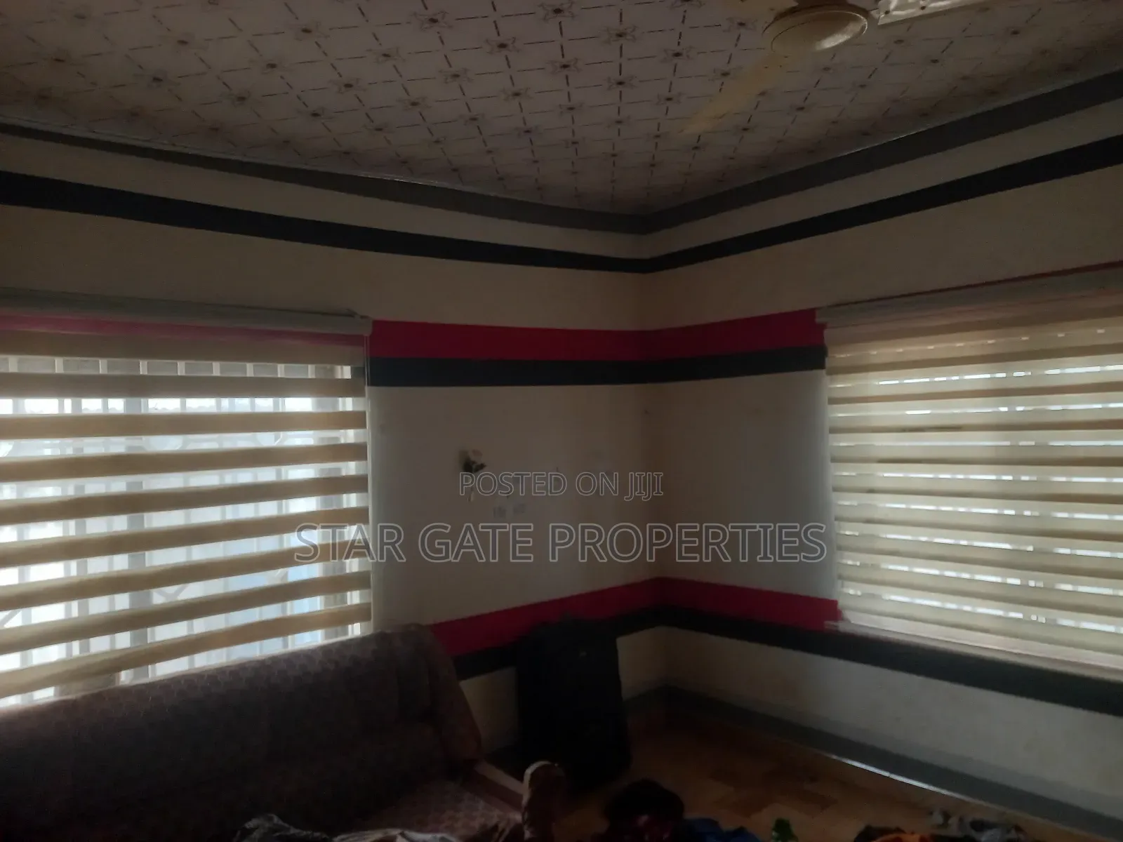 4bdrm House in Mampongteng Dumanafo, Kumasi Metropolitan for sale