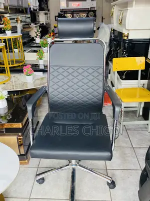 Swivel Office Chair With Headrest