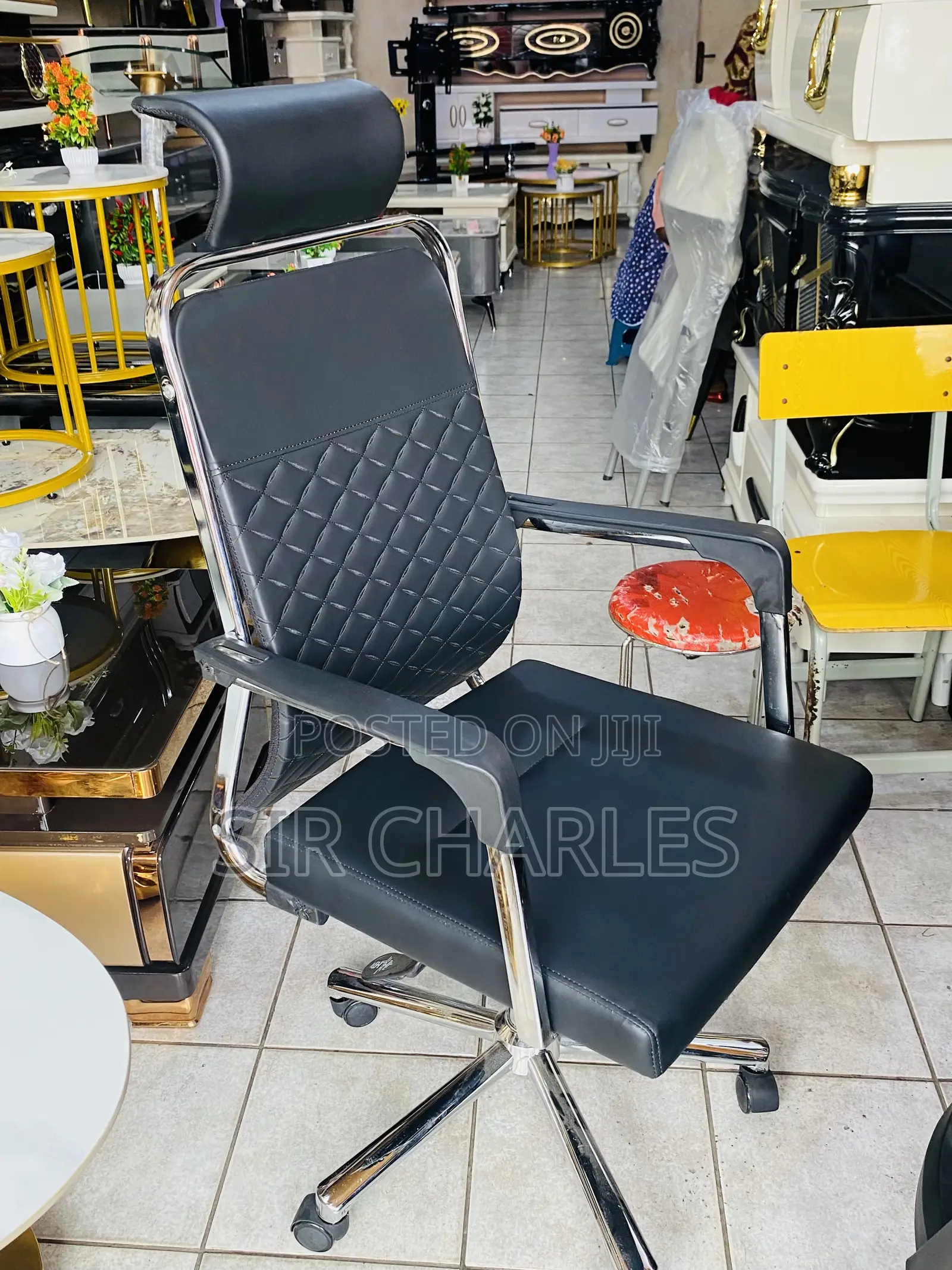 Swivel Office Chair With Headrest