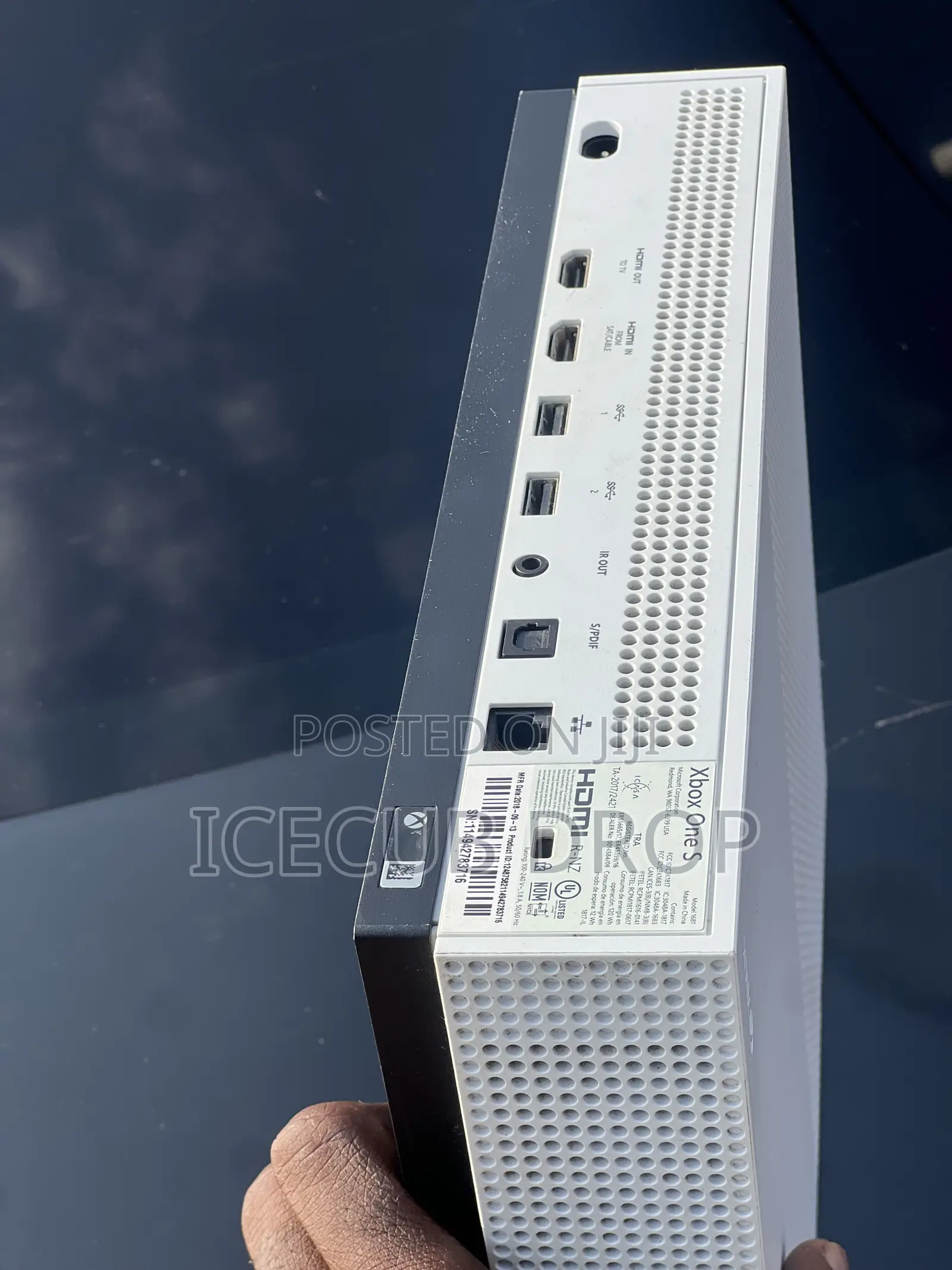 Xbox One S