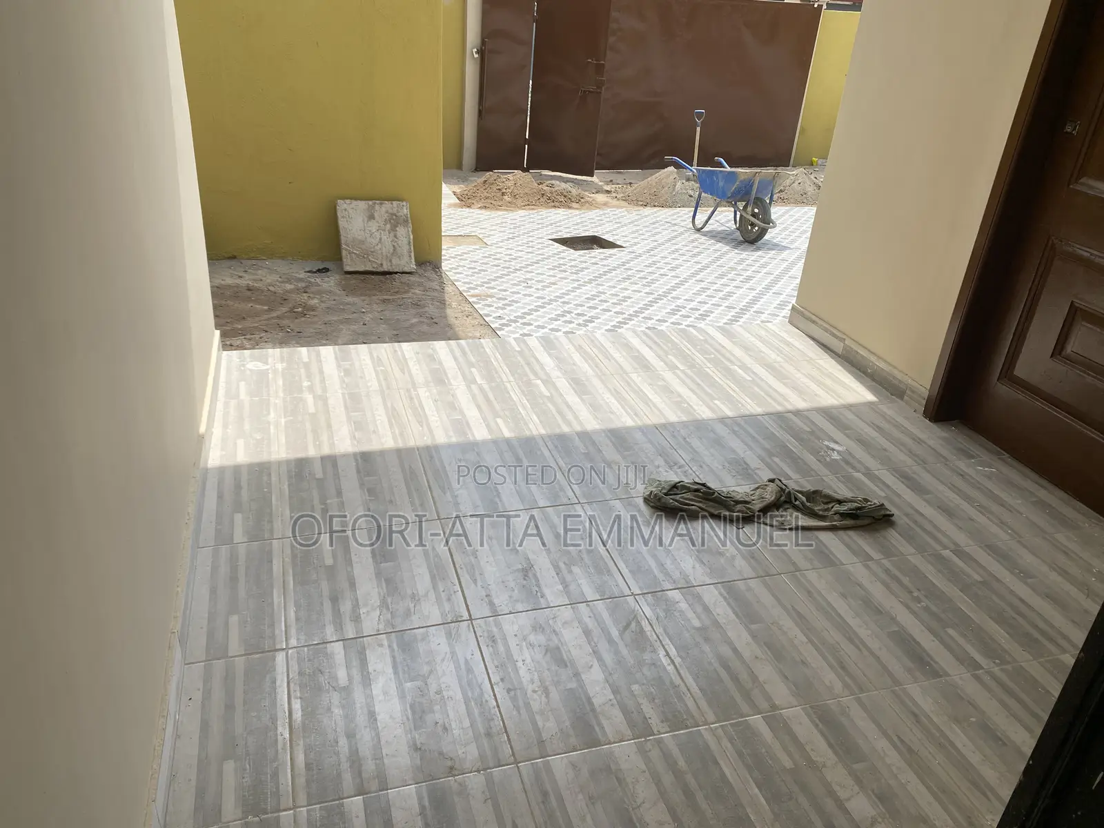 1bdrm Room & Parlour in Pokuasi Amanfrom, Pokuase for rent