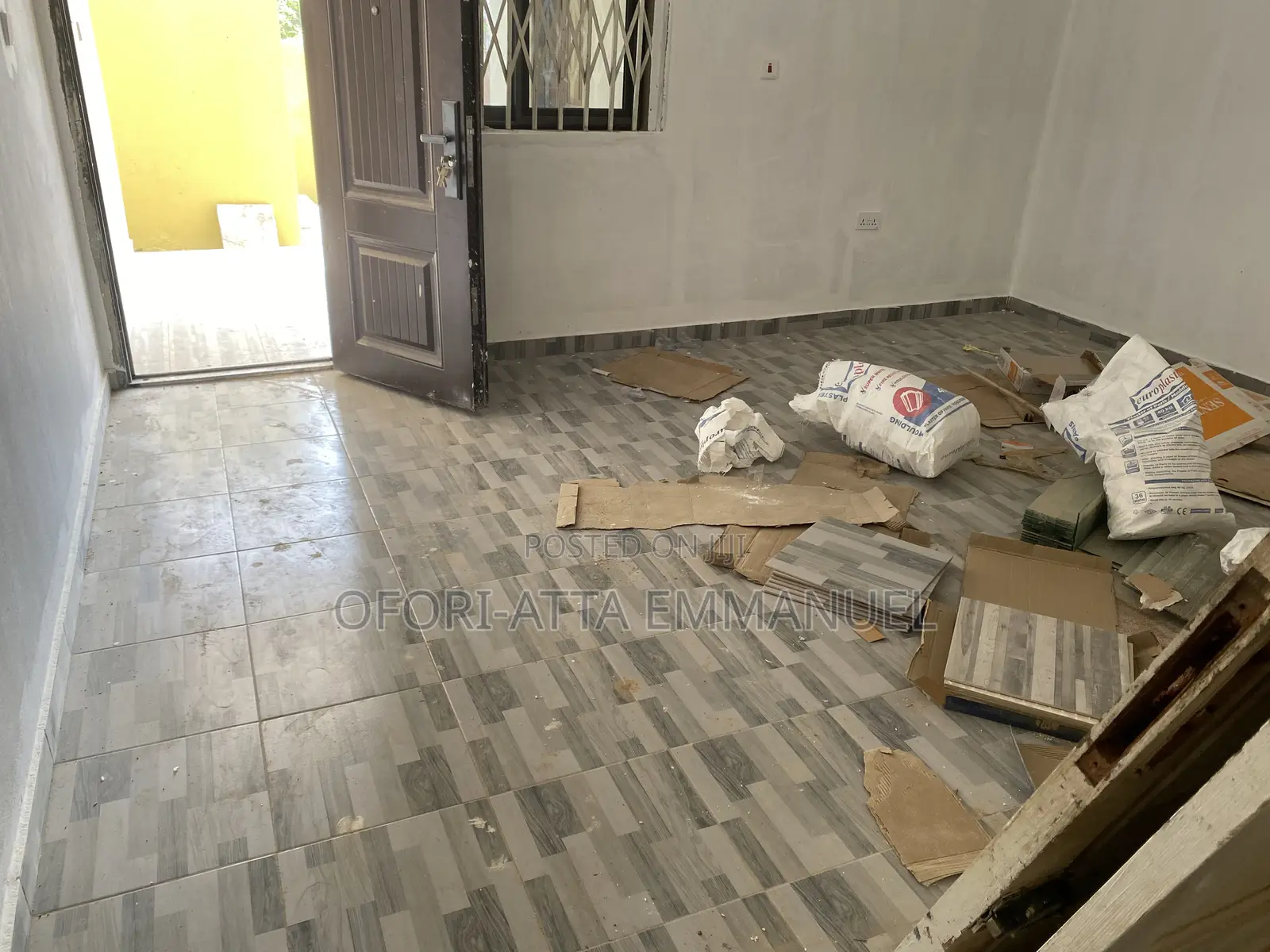 1bdrm Room & Parlour in Pokuasi Amanfrom, Pokuase for rent