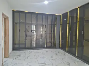 5bdrm House in Adjiriganor for sale