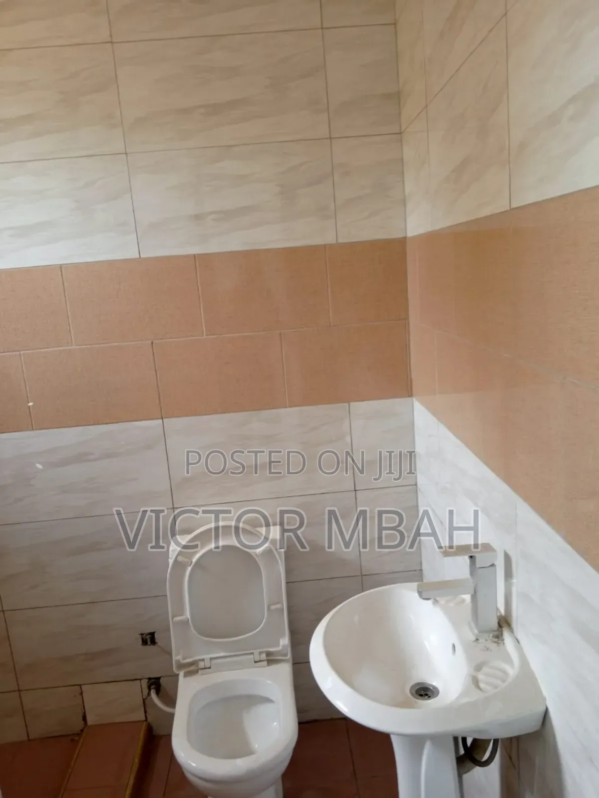 2bdrm Penthouse in Tema Community 25 for rent