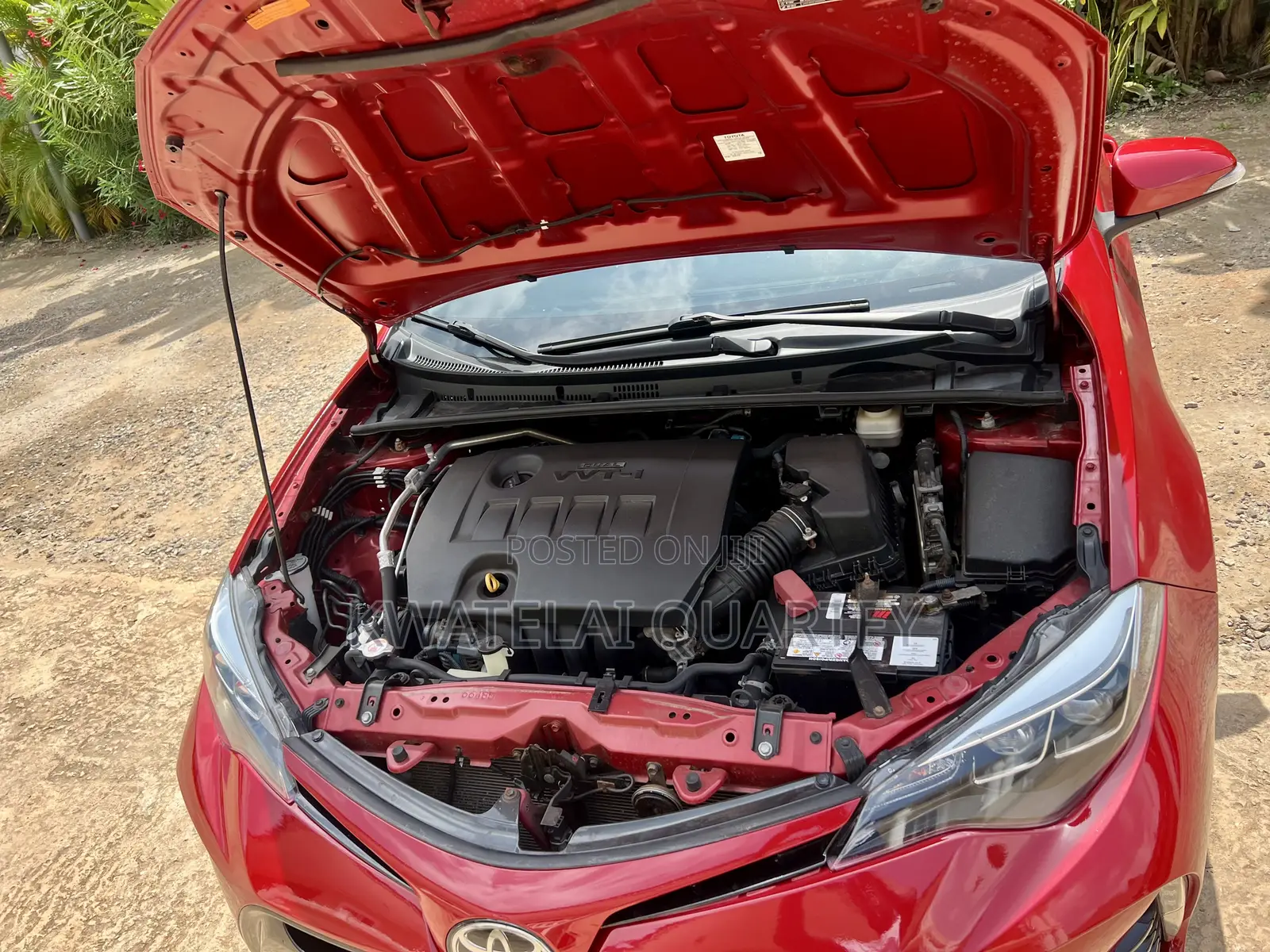 Toyota Corolla SE (1.8L 4cyl 2A) 2018 Red