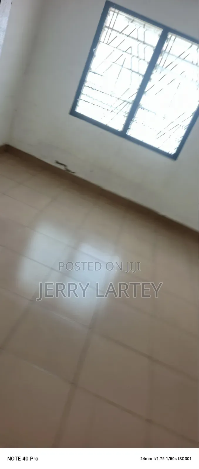 Mamprobi 4 Bedrooms 2 Toilet Bathroom