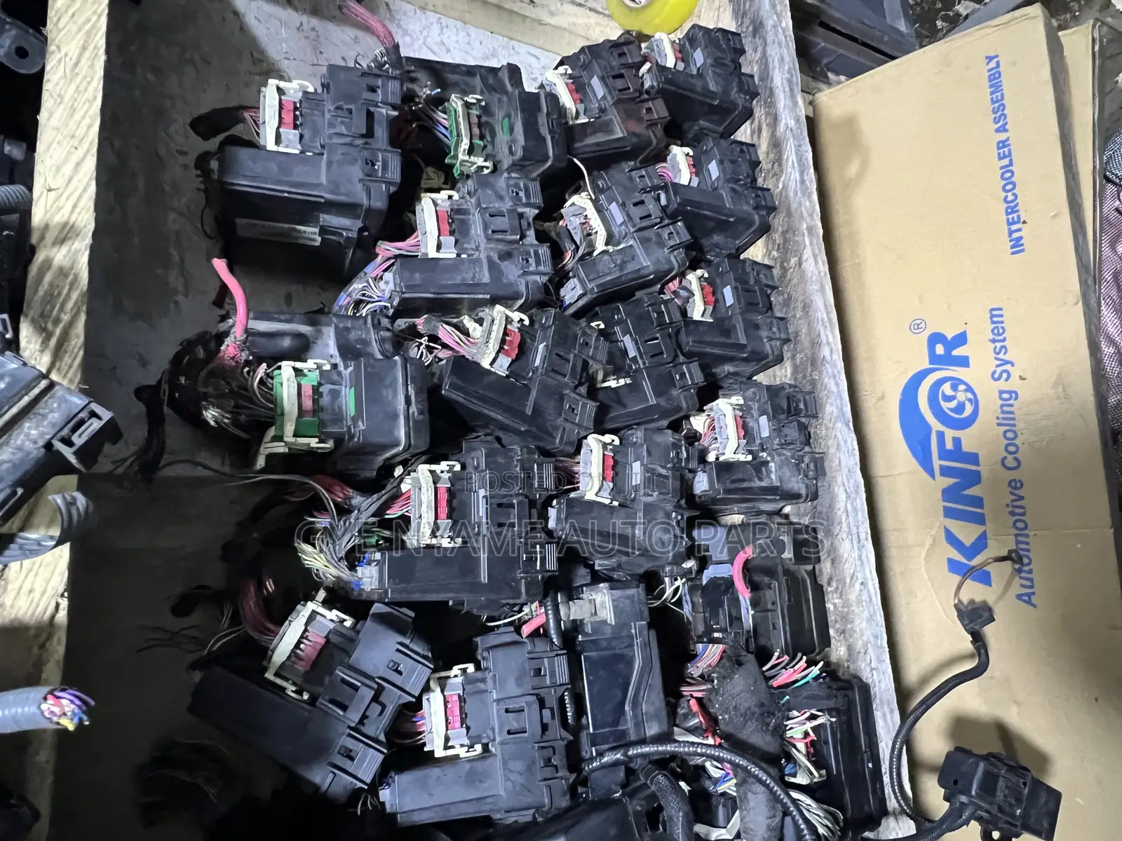 Dodge Caliber Engine Fuse Box