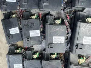 Dodge Caliber Engine Fuse Box