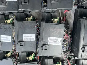 Dodge Caliber Engine Fuse Box