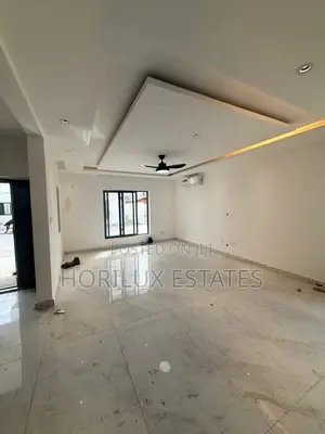 3bdrm Townhouse/Terrace in West Trassaco, Greater Accra for sale