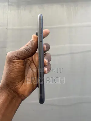 Apple iPhone XR 64 GB Black