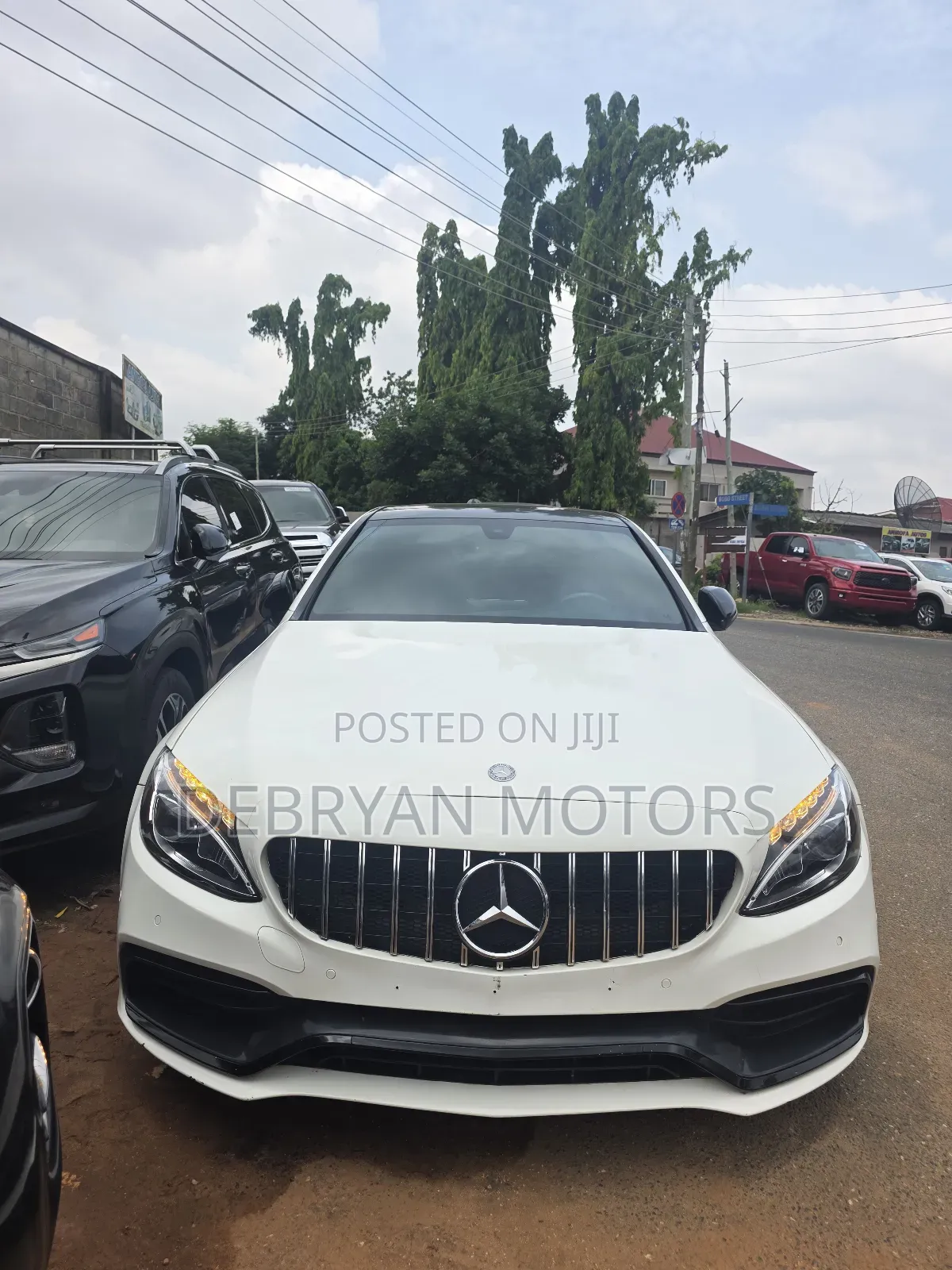 Mercedes-Benz C300 Sport 4Matic Sedan AWD (2.0L 4cyl 7A) 2017 White