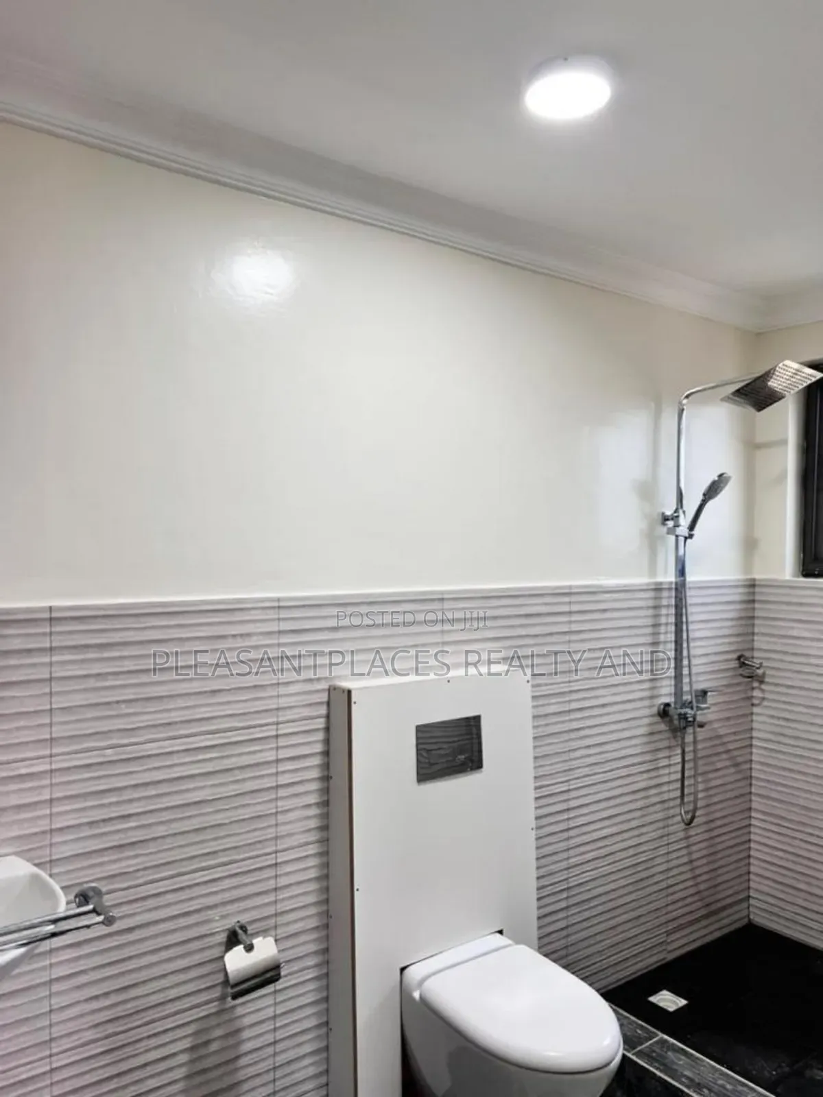 3bdrm Apartment in Pleasantplaces, Abelemkpe for rent