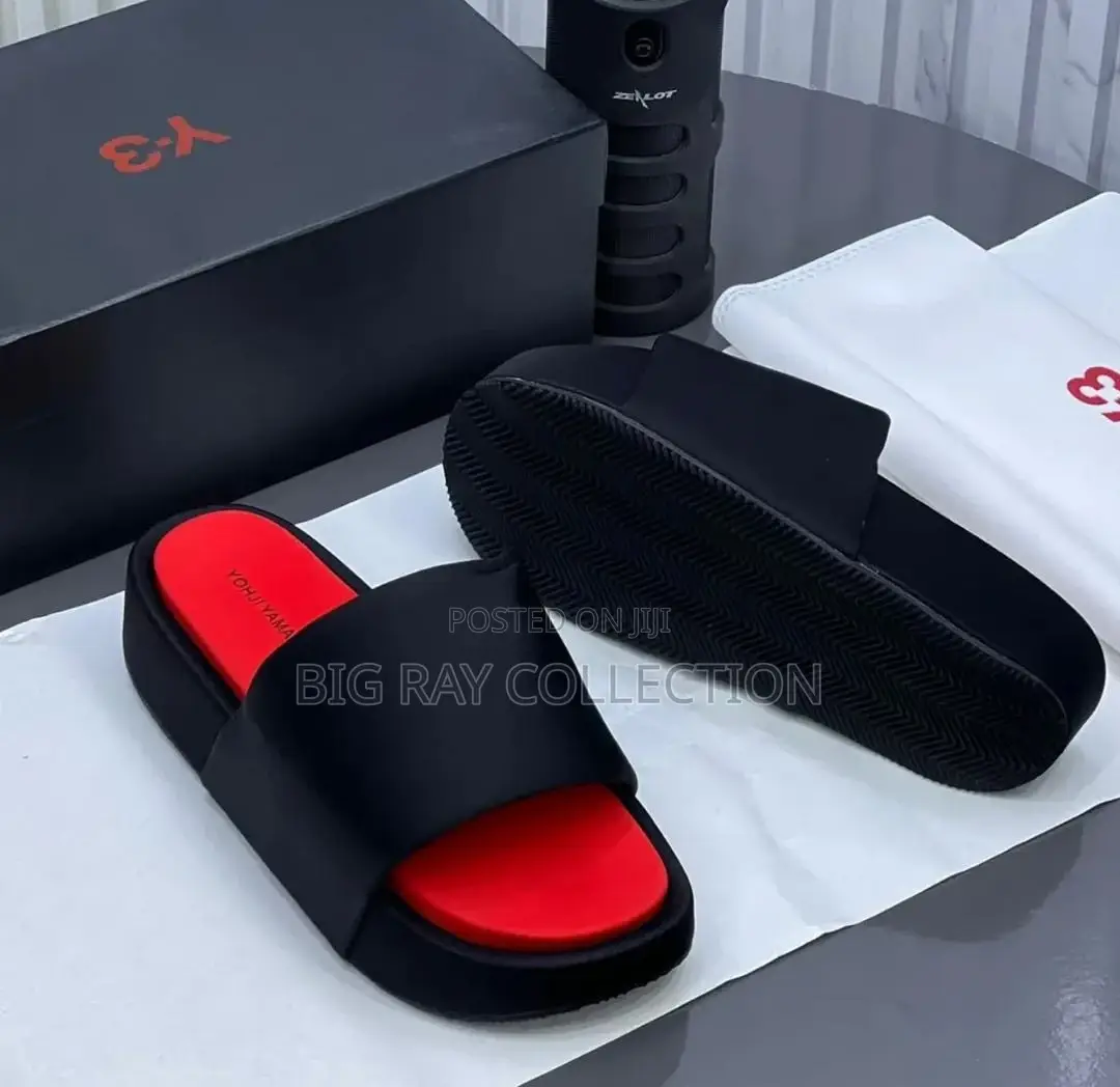 Y-3 Slippers
