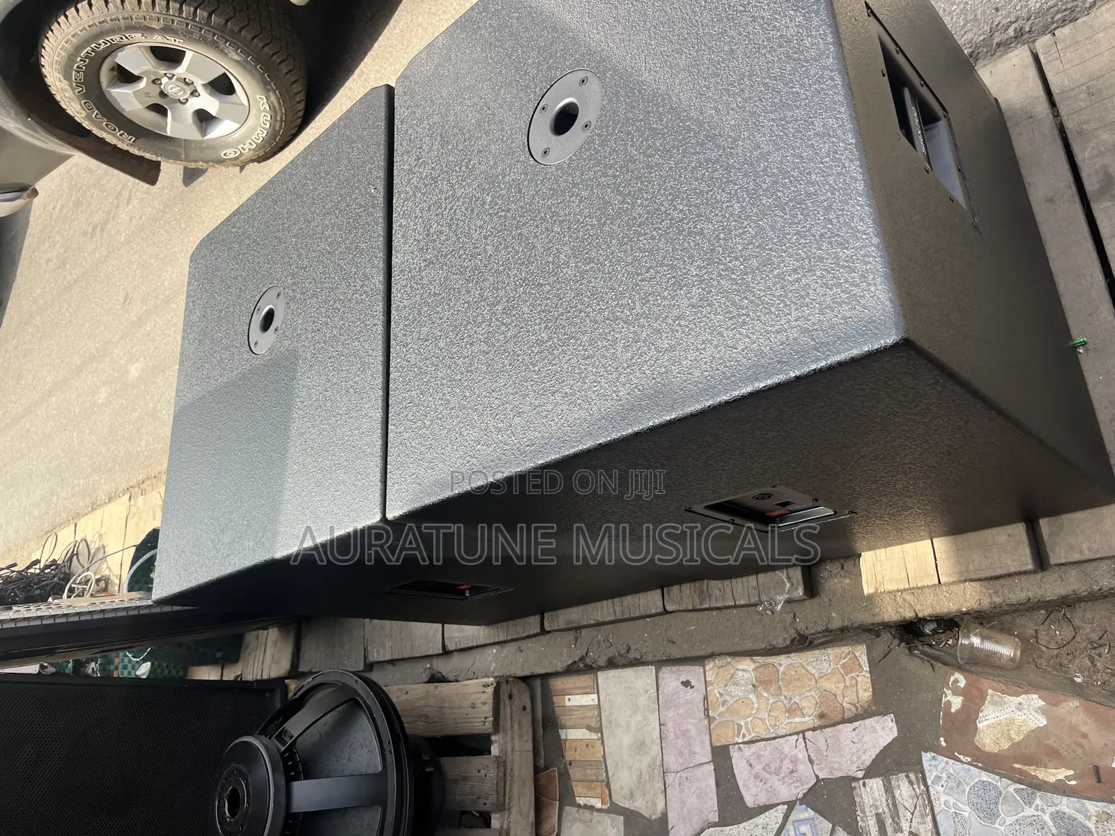 JBL Single Sub Speaker