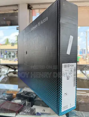 New Laptop Dell Alienware 16 Aurora 16GB Intel Core 7 SSD 1T