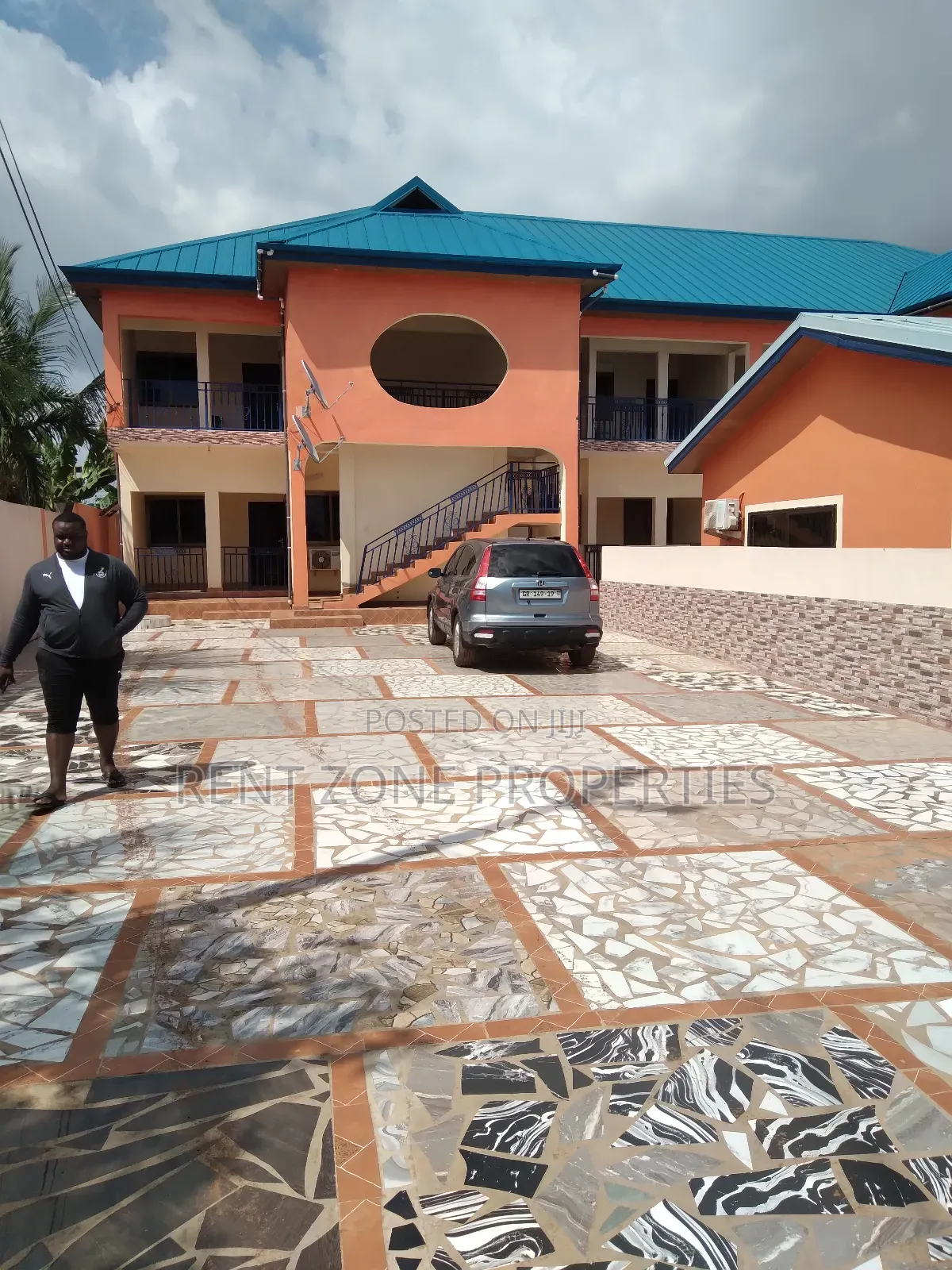 2bdrm Apartment in Ofankor for rent