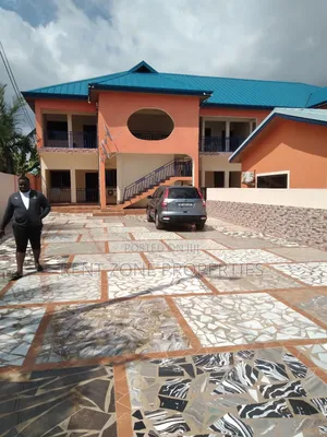 2bdrm Apartment in Ofankor for rent