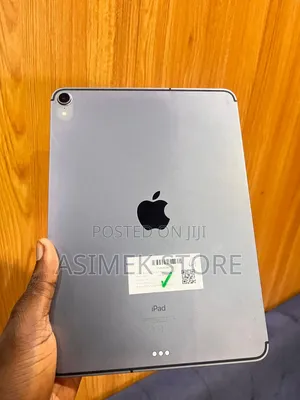 Apple iPad Pro 11 (2018) 512 GB Gray
