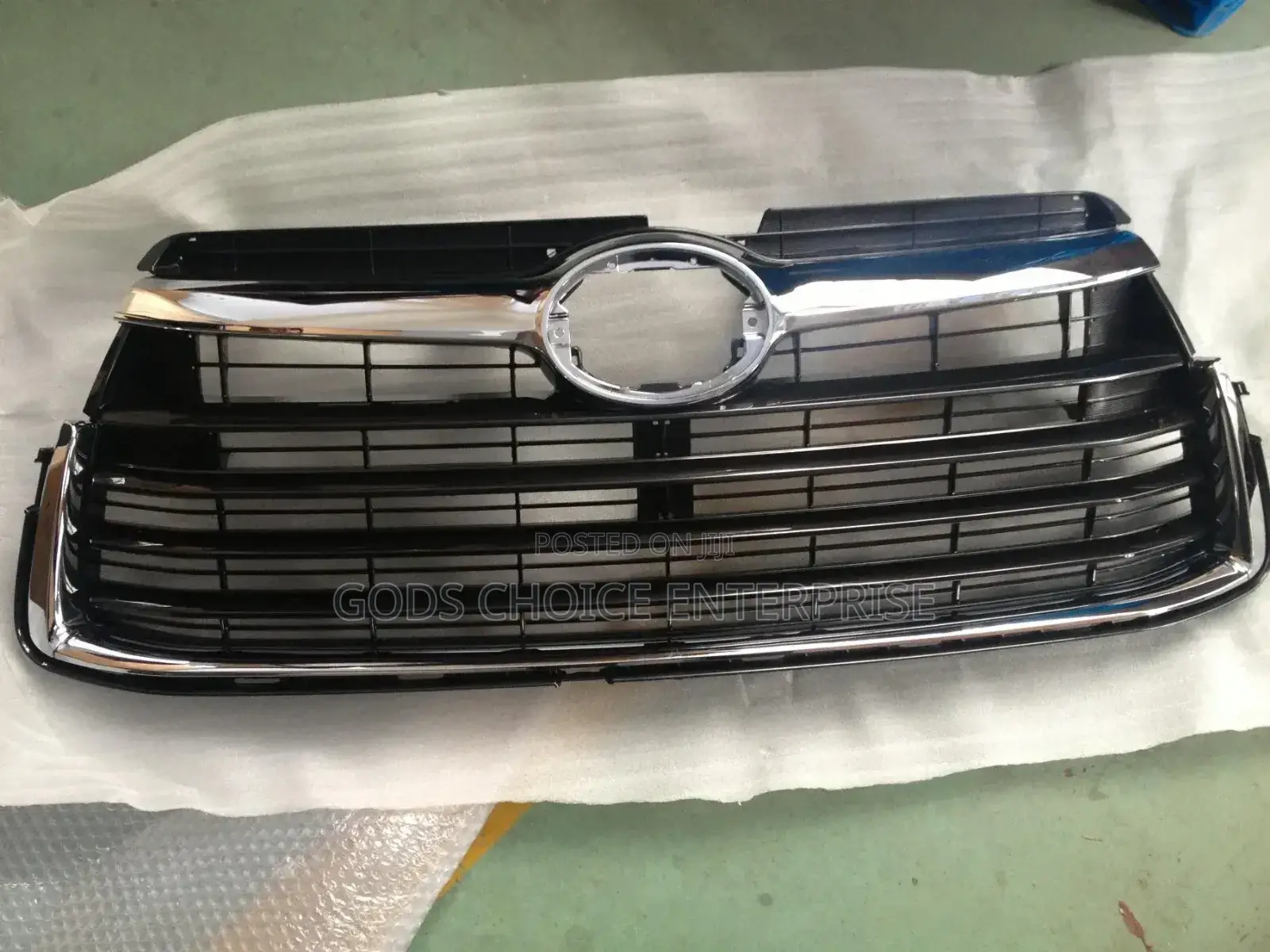 Front Grill Highlander 2014-2016