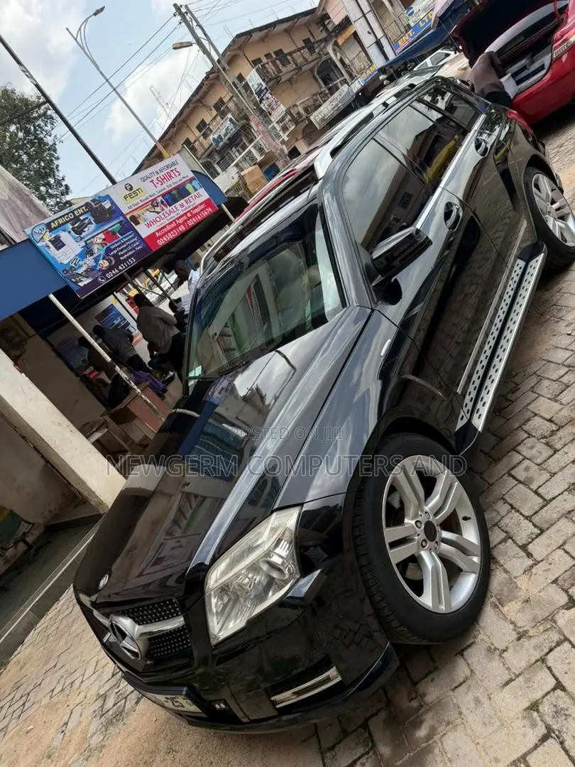 Mercedes-Benz GLK-Class 350 4MATIC 2011 Black