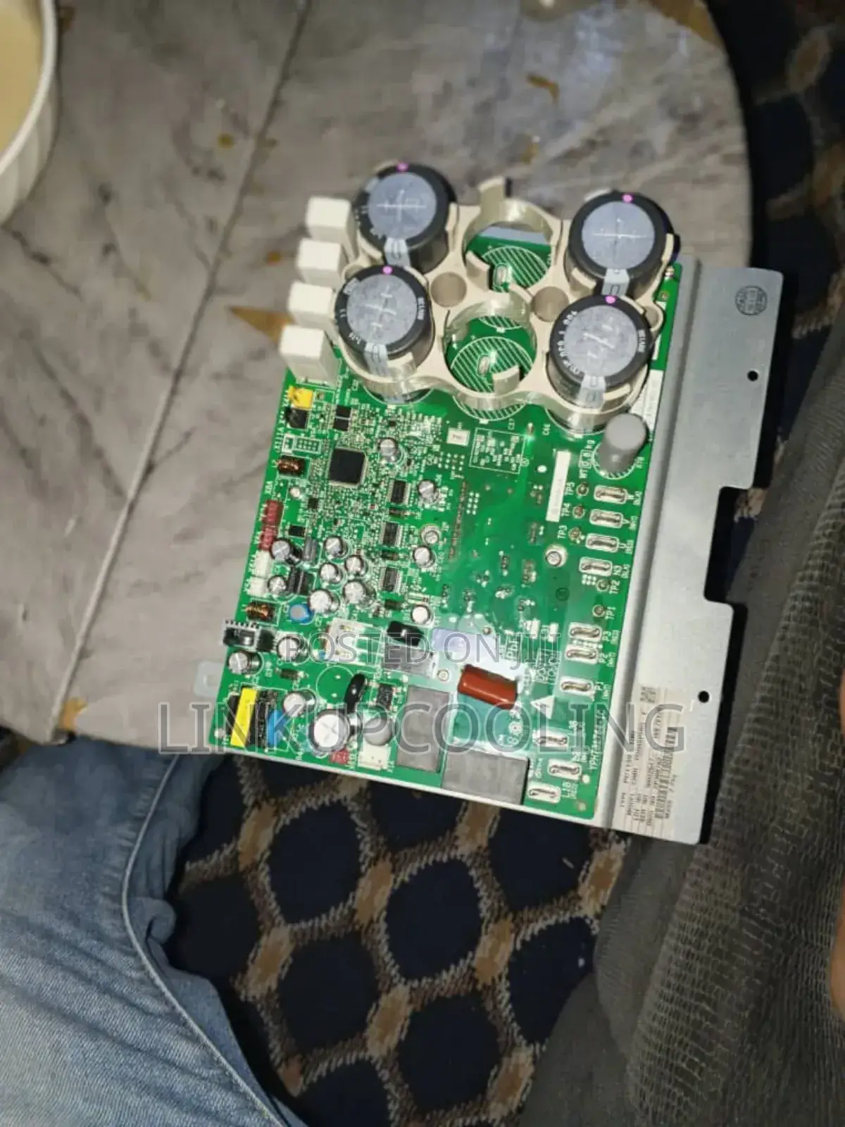 Air Conditioner Repair, Services and Maintenance Technicians