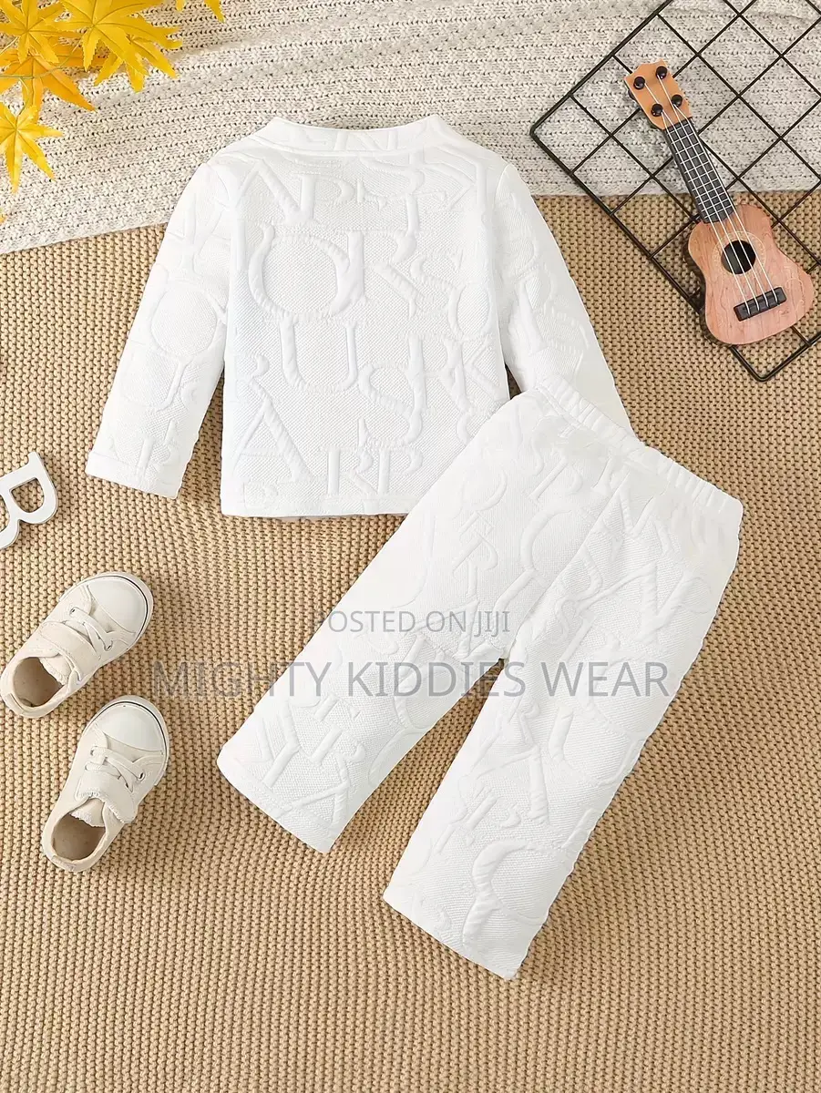 Boys'casual Short Sleeve T-Shirt and Straight Pants Ages 6-9m /18-24m