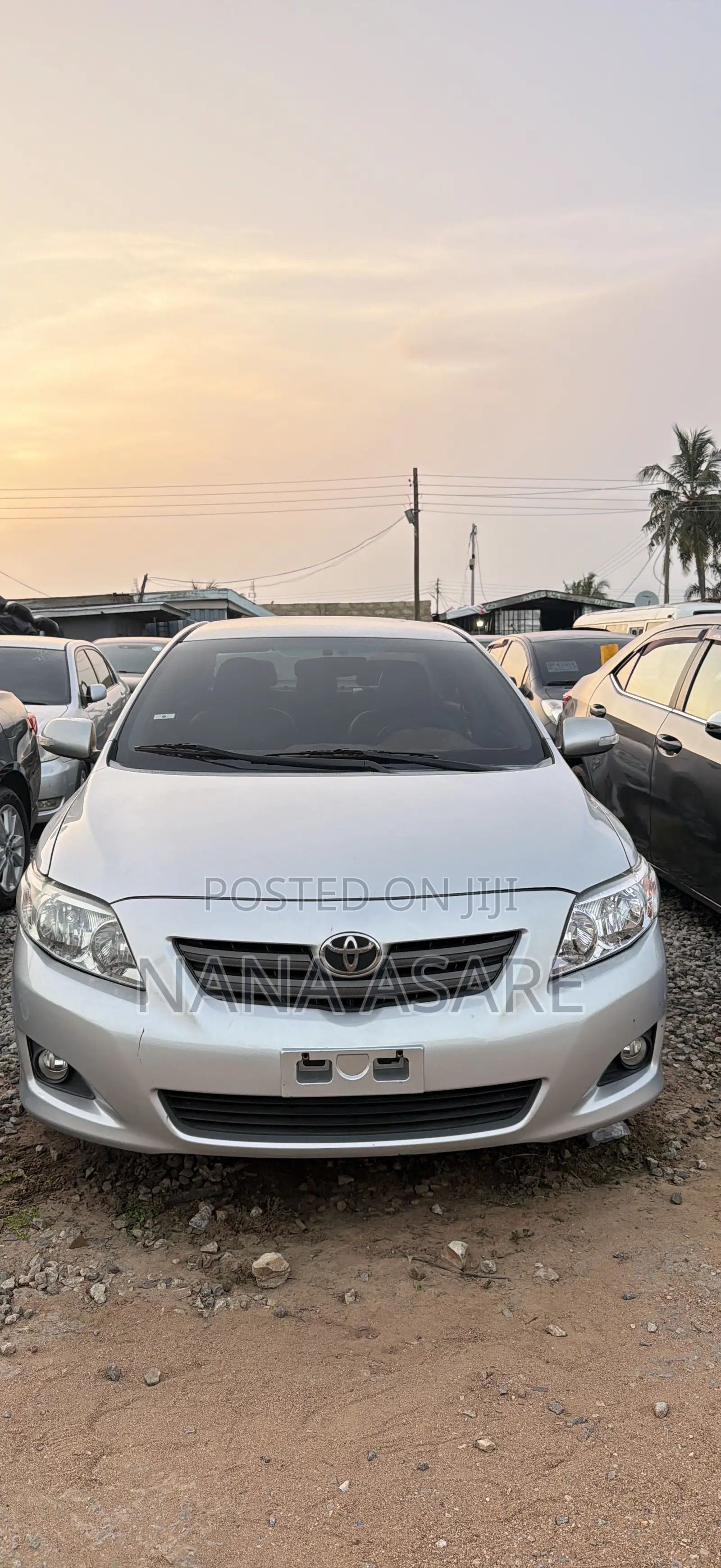 Toyota Corolla LE 4dr Sedan (1.8L 4cyl 4A) 2013 Silver