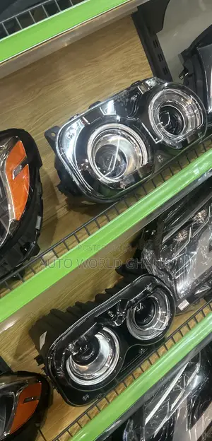 Dodge Challenger 2016 2017 2018 2019 2020 2022 Headlight