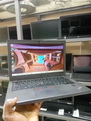 Laptop Lenovo ThinkPad X270 8GB Intel Core i5 SSD 256GB