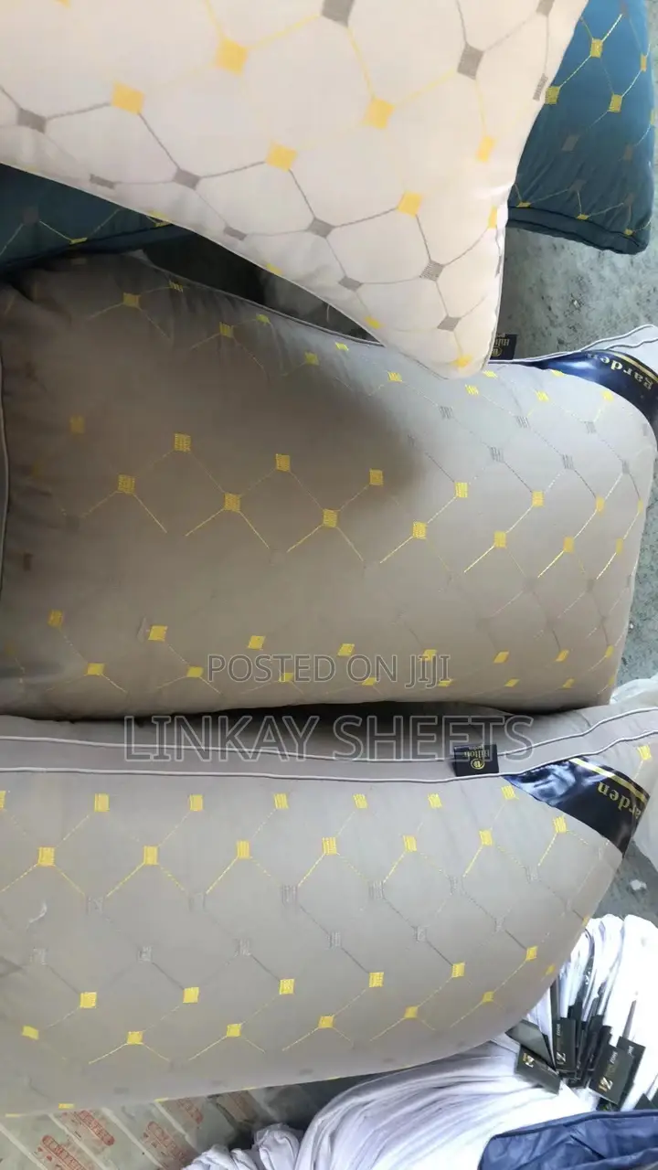 Hilton Pillow