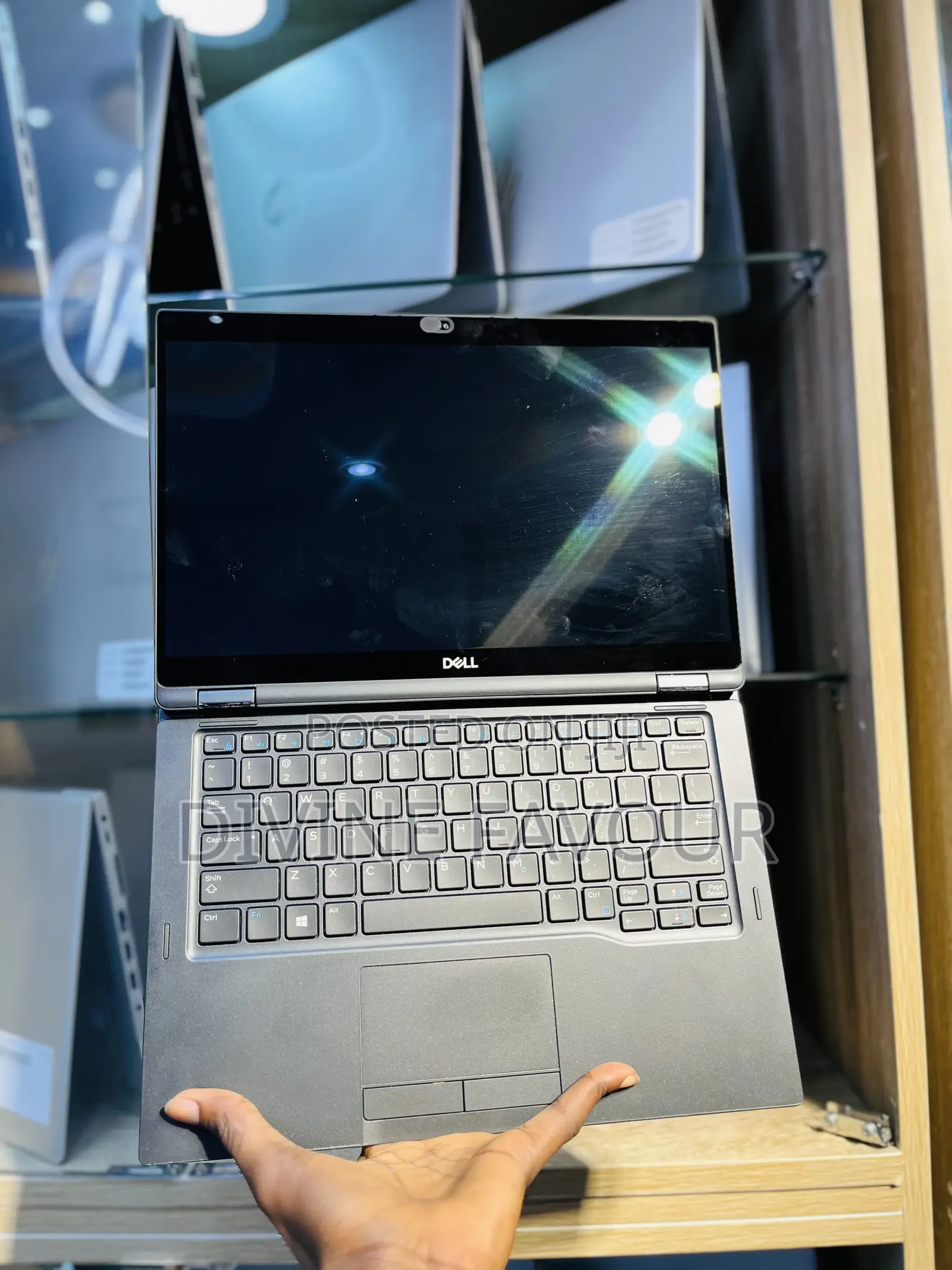 Laptop Dell Latitude 7390 8GB Intel Core i5 SSD 256GB