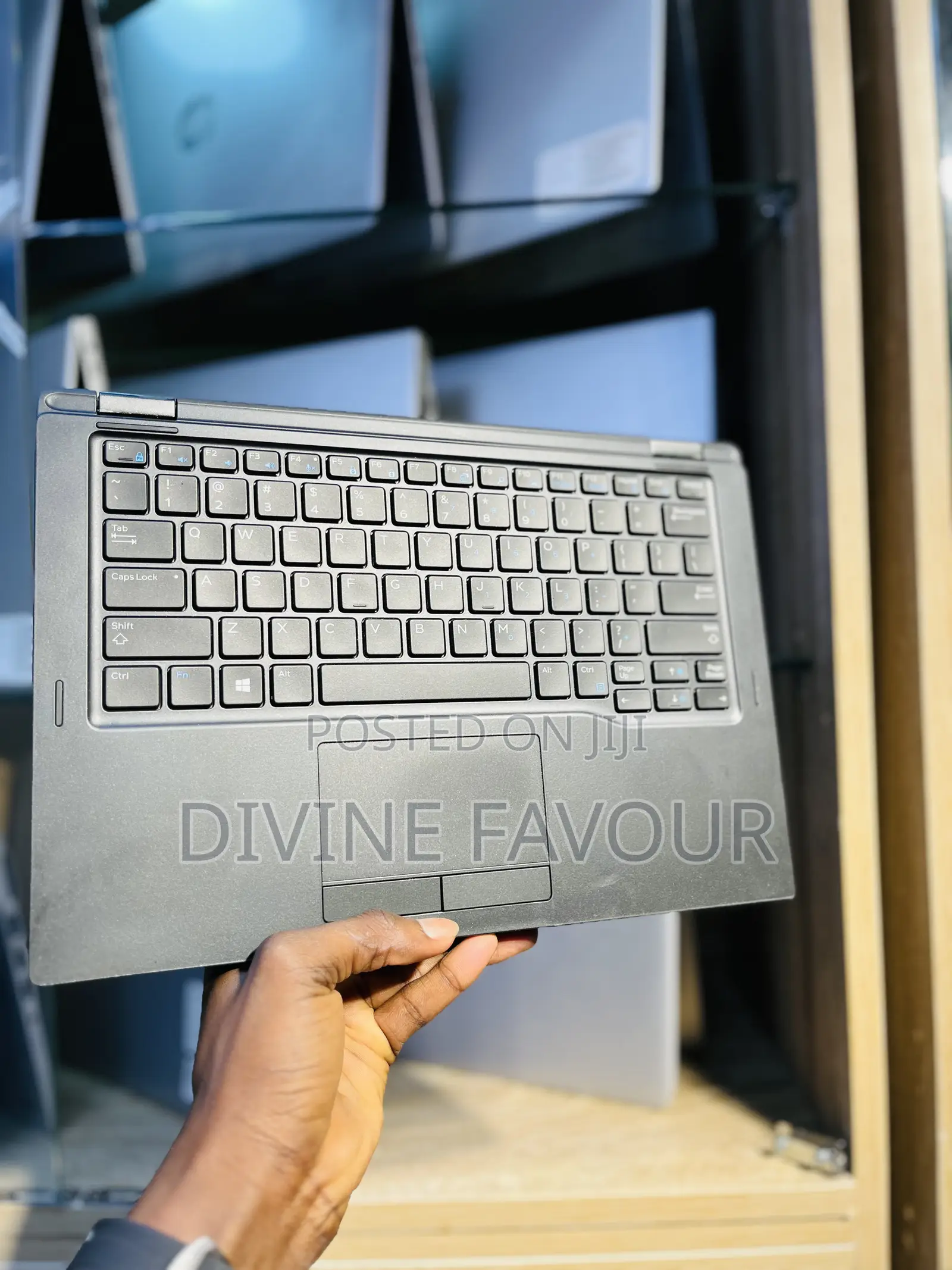Laptop Dell Latitude 7390 8GB Intel Core i5 SSD 256GB