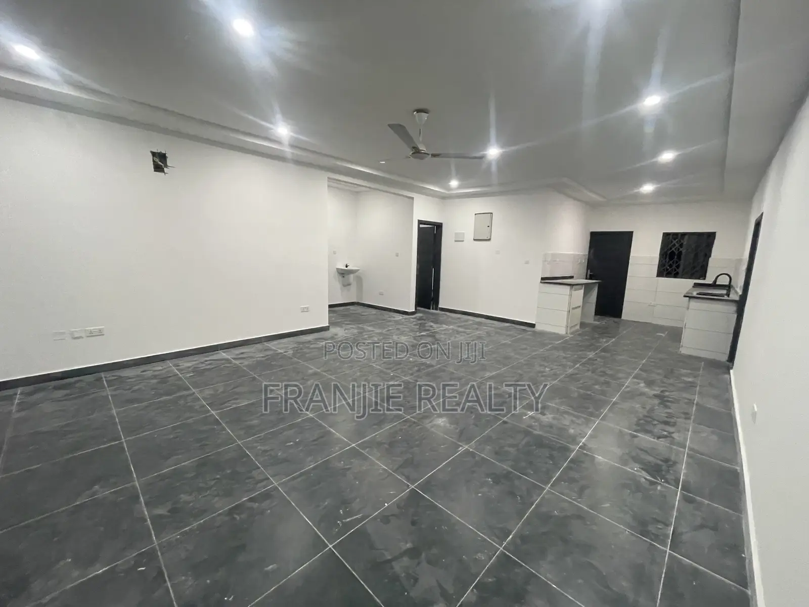 2bdrm Apartment in Franjie Realty, Bortiano for rent