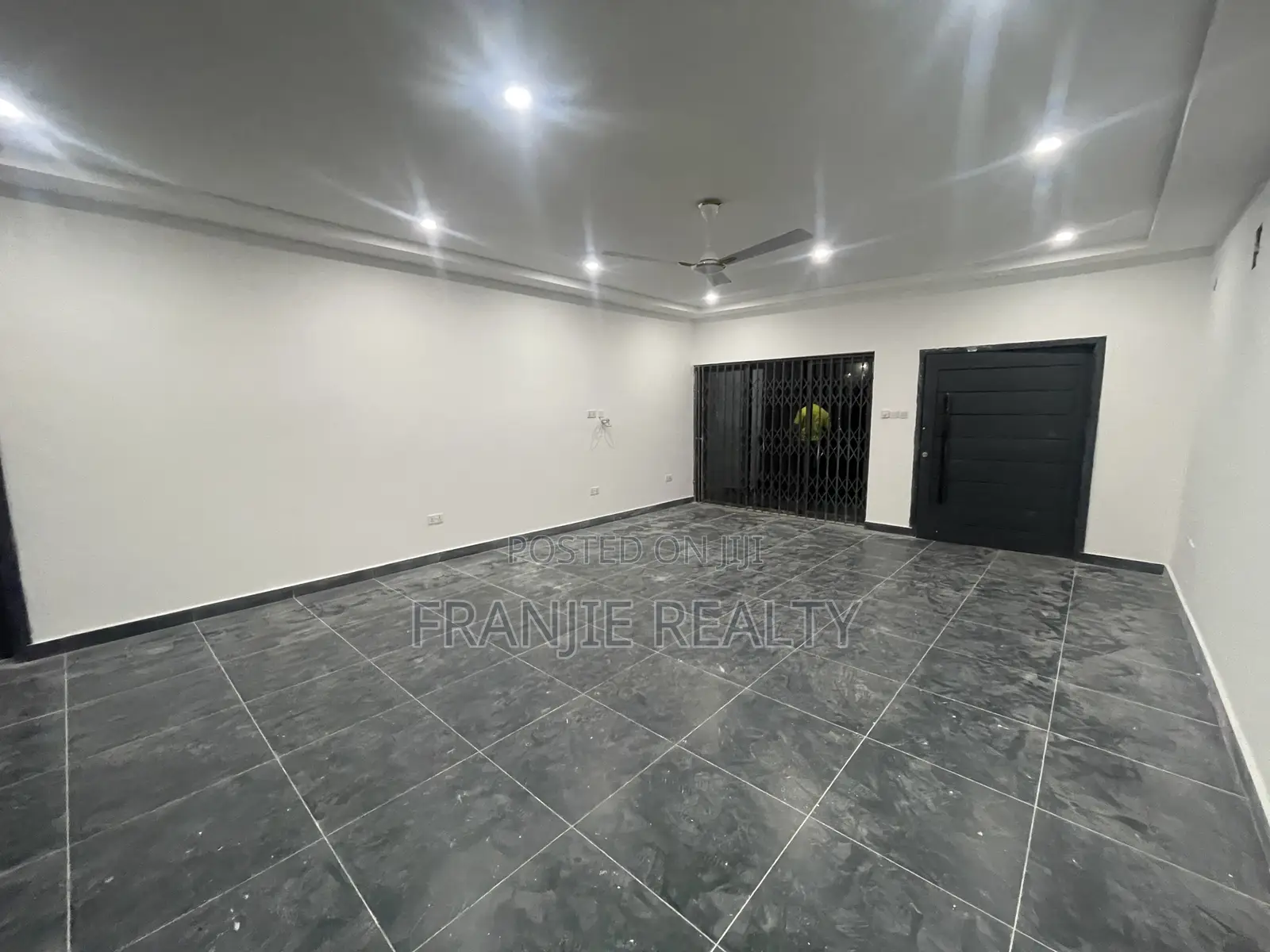 2bdrm Apartment in Franjie Realty, Bortiano for rent