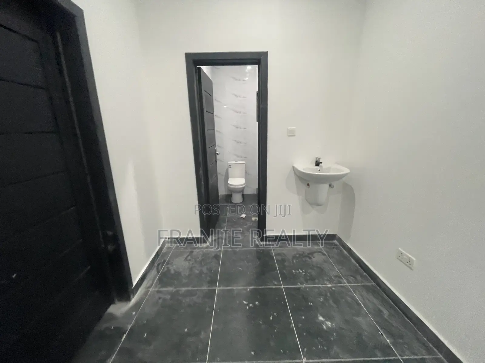 2bdrm Apartment in Franjie Realty, Bortiano for rent