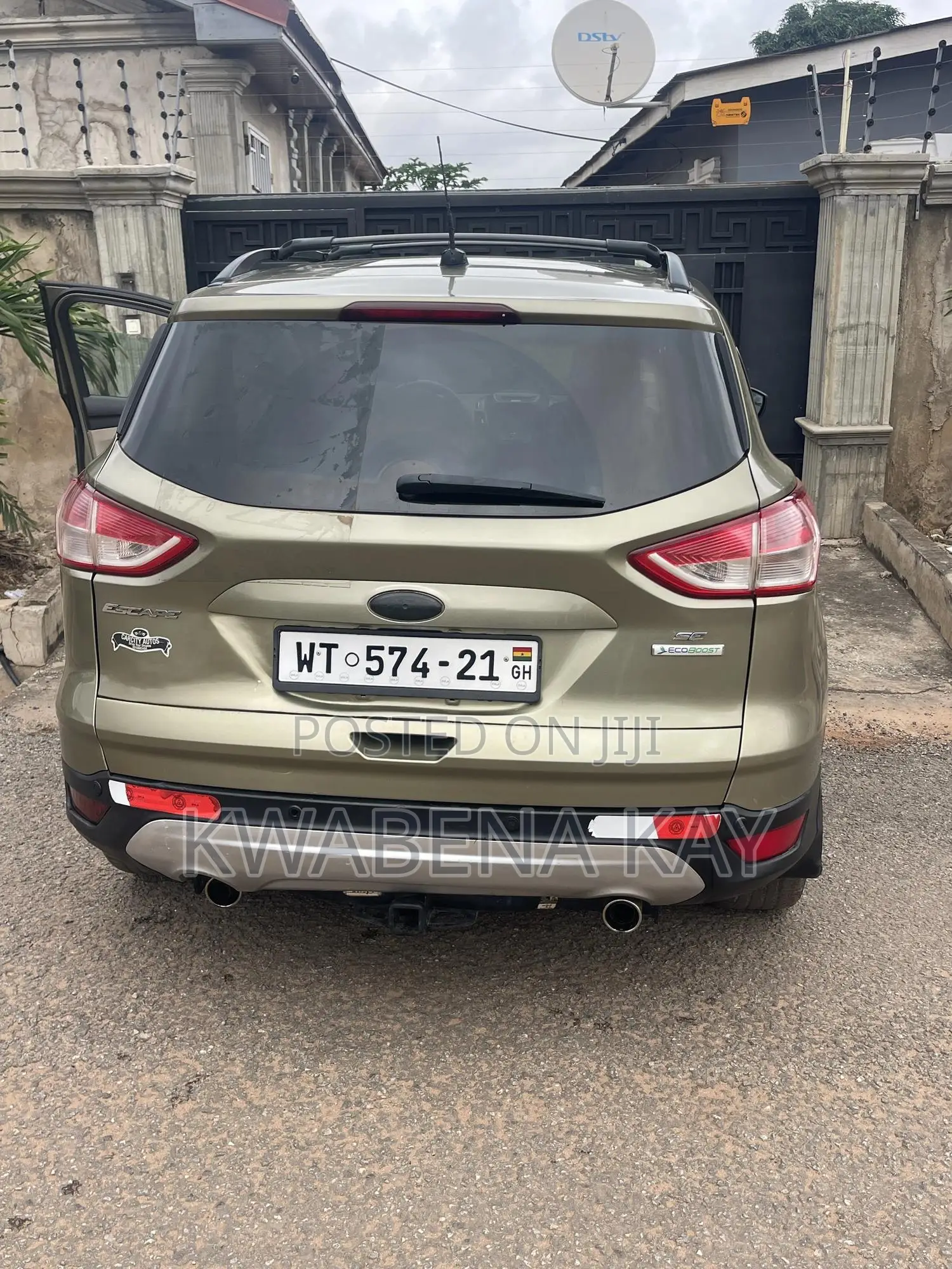 Ford Escape SE 4dr SUV AWD (1.6L 4cyl Turbo 6A) 2014 Gold